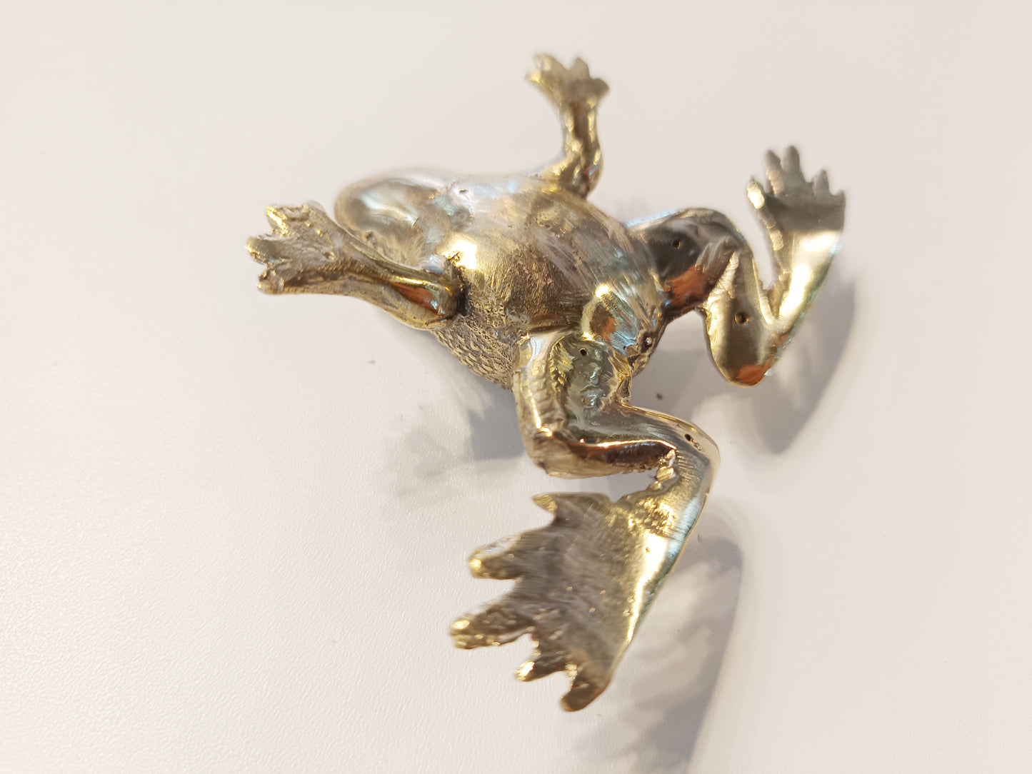 Frog brass figurine, antique brass toad miniature.